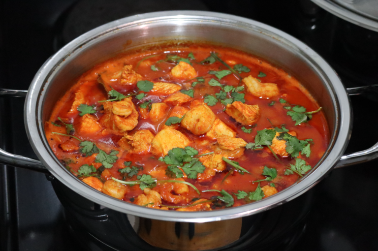 Chicken & Prawn Curry